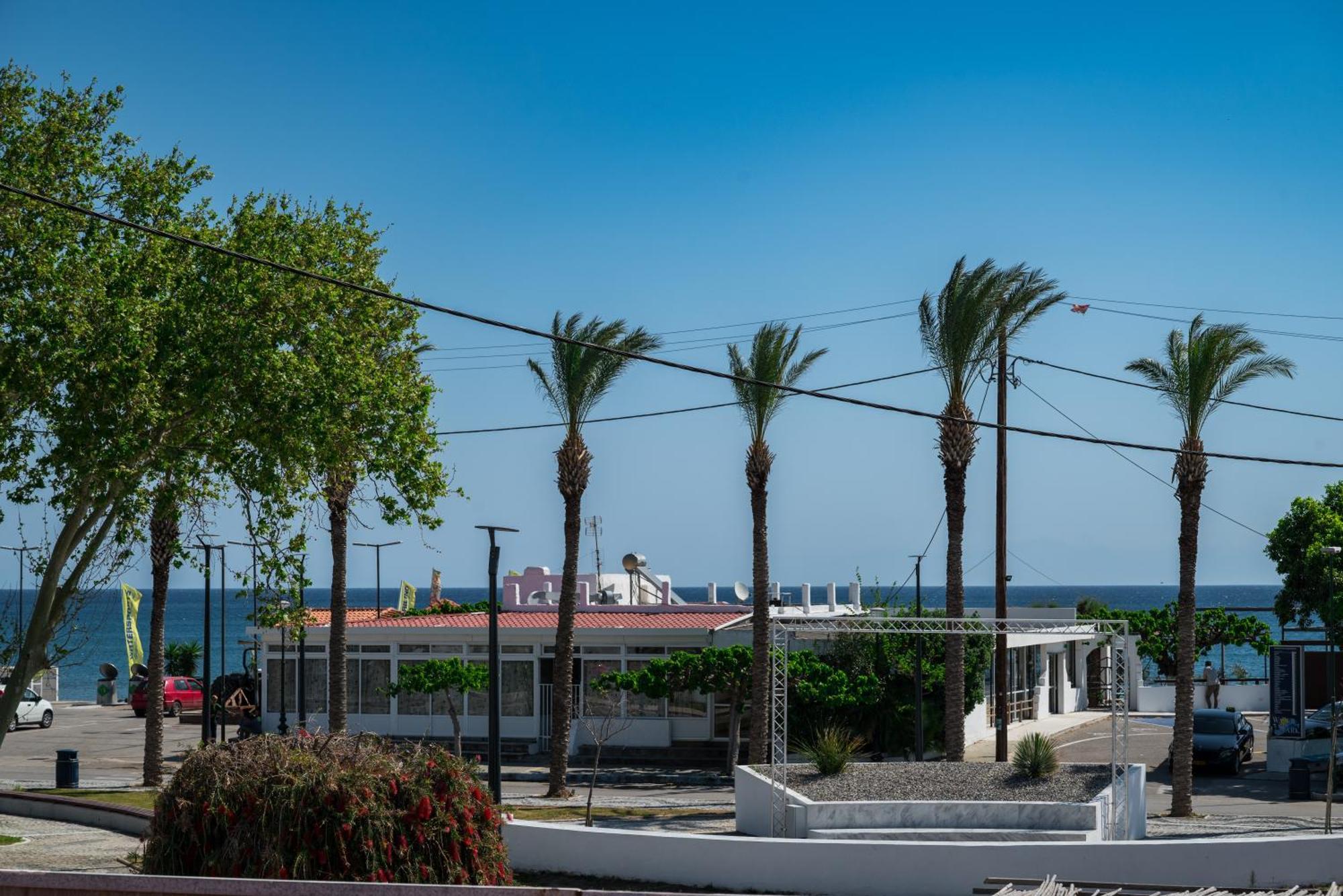 Atma Beach Rooms & Suites Faliraki Exteriör bild