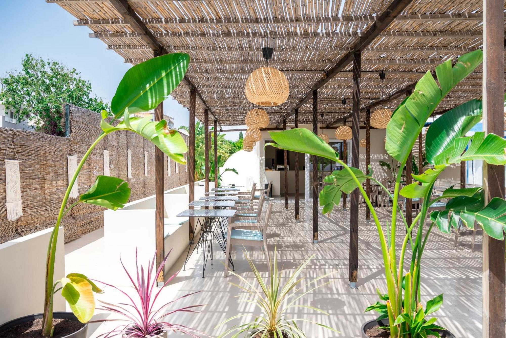 Atma Beach Rooms & Suites Faliraki Exteriör bild